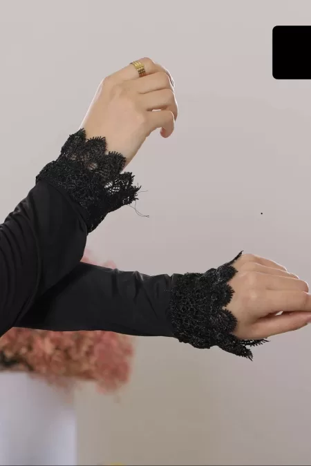 Black Sleeves
